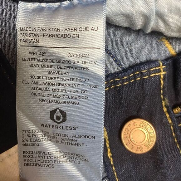 Levi Strauss Gold Signature Women’s Simply Stretch Mid Rise Skinny Jeans Sz 4 - Picture 13 of 16